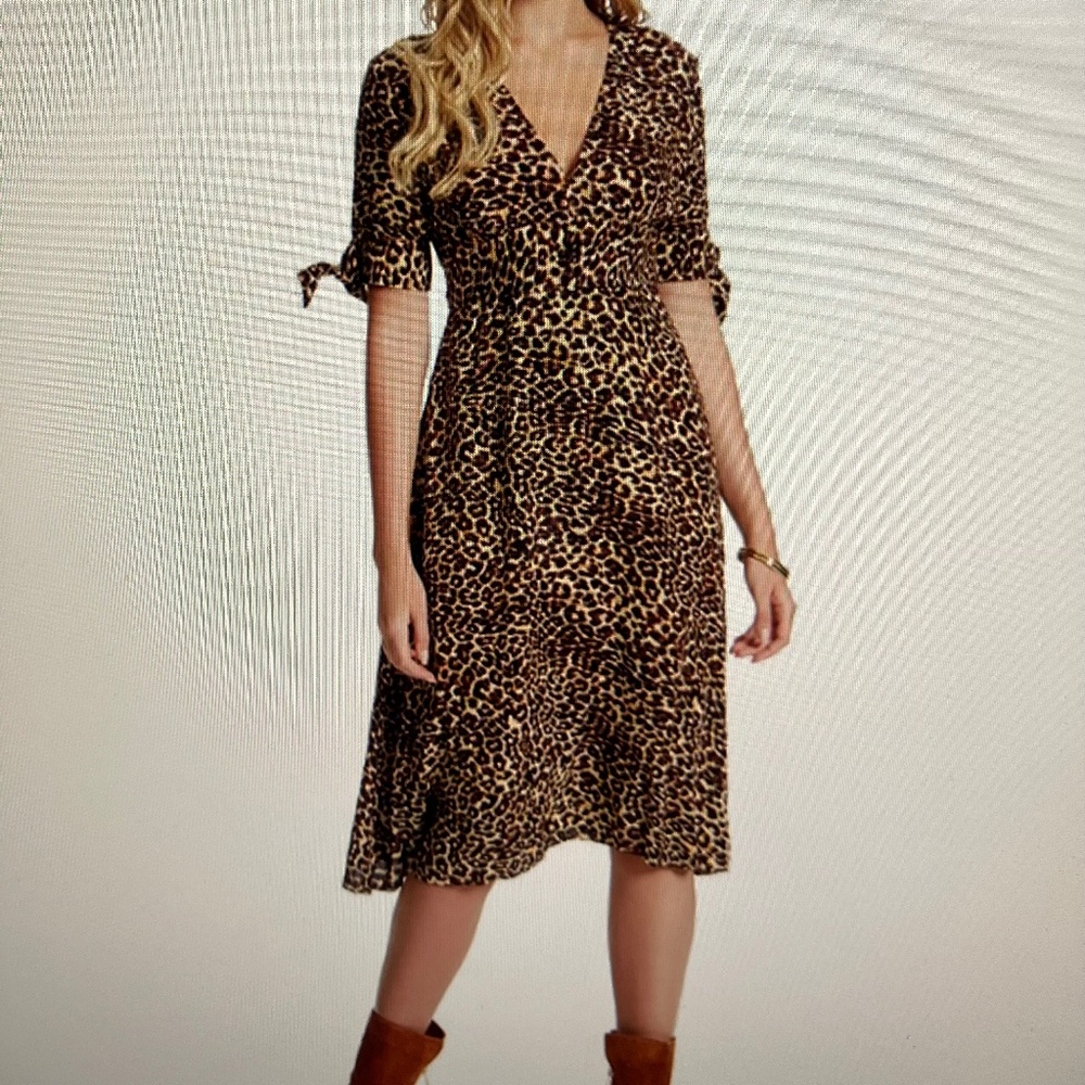 NWOT JESSICA SIMPSON A LINE LEOPARD/CHEETAH LONG DRESS MEDUIM SHORT SLEEVES ZIP